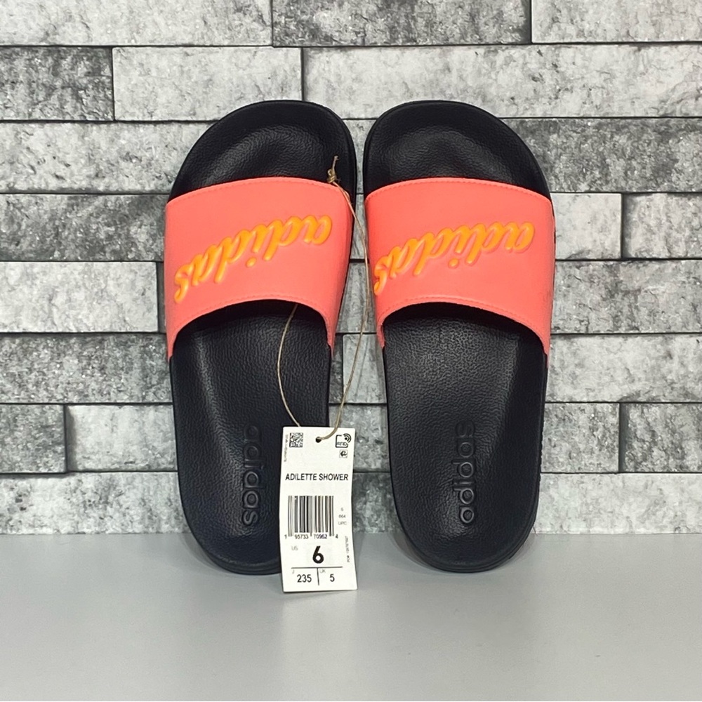 New Adidas Adilette Sandals Youth 6 Pink Slides